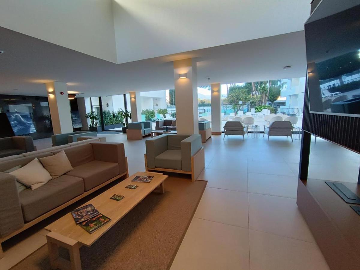 Occidental Banus
