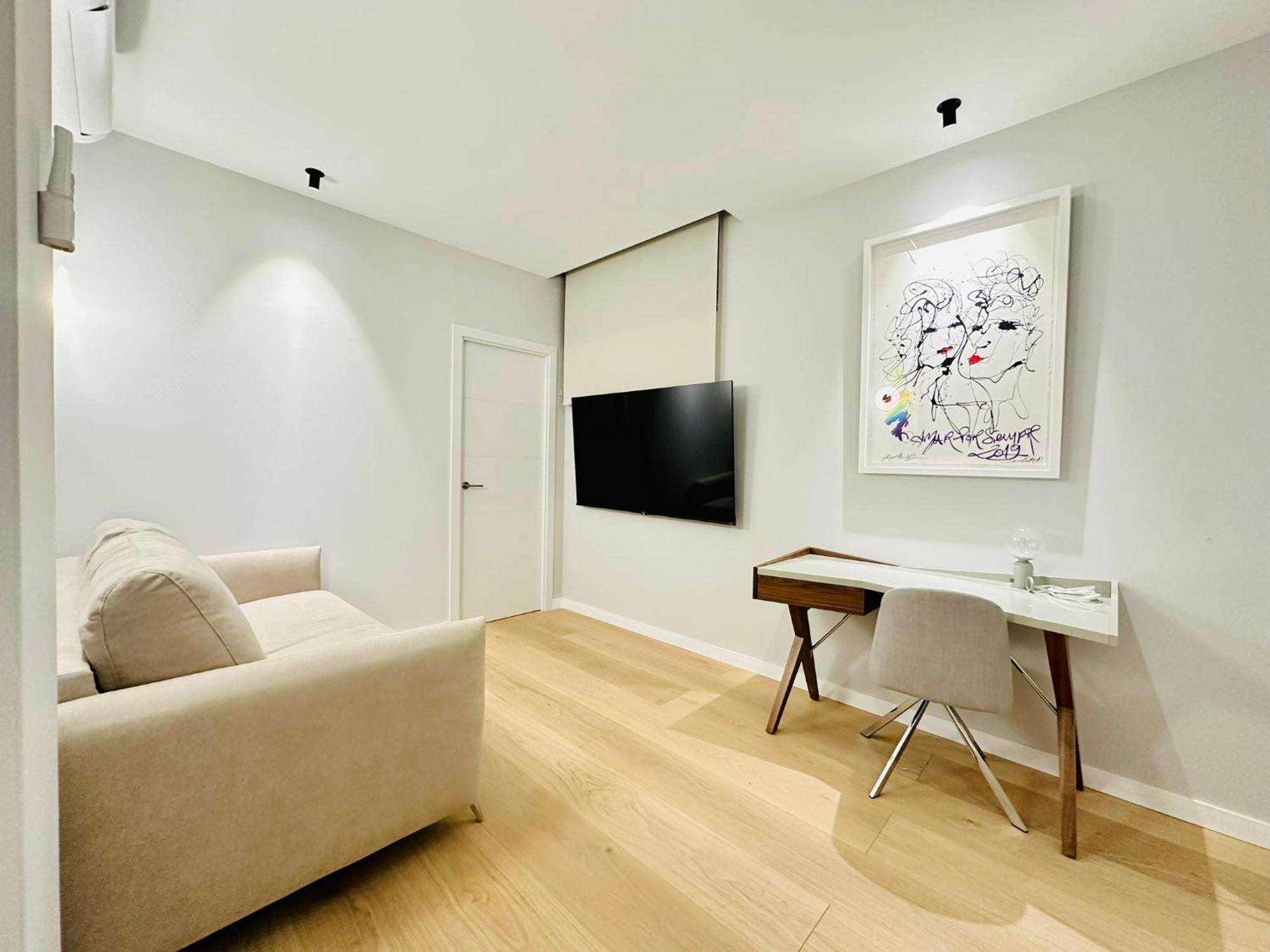 Puente Premium Rooftop & Garden Apartment Marbella
