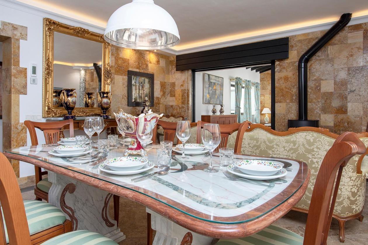 Apartamento Deluxe En Puerto Banus By Rent Me Marbella