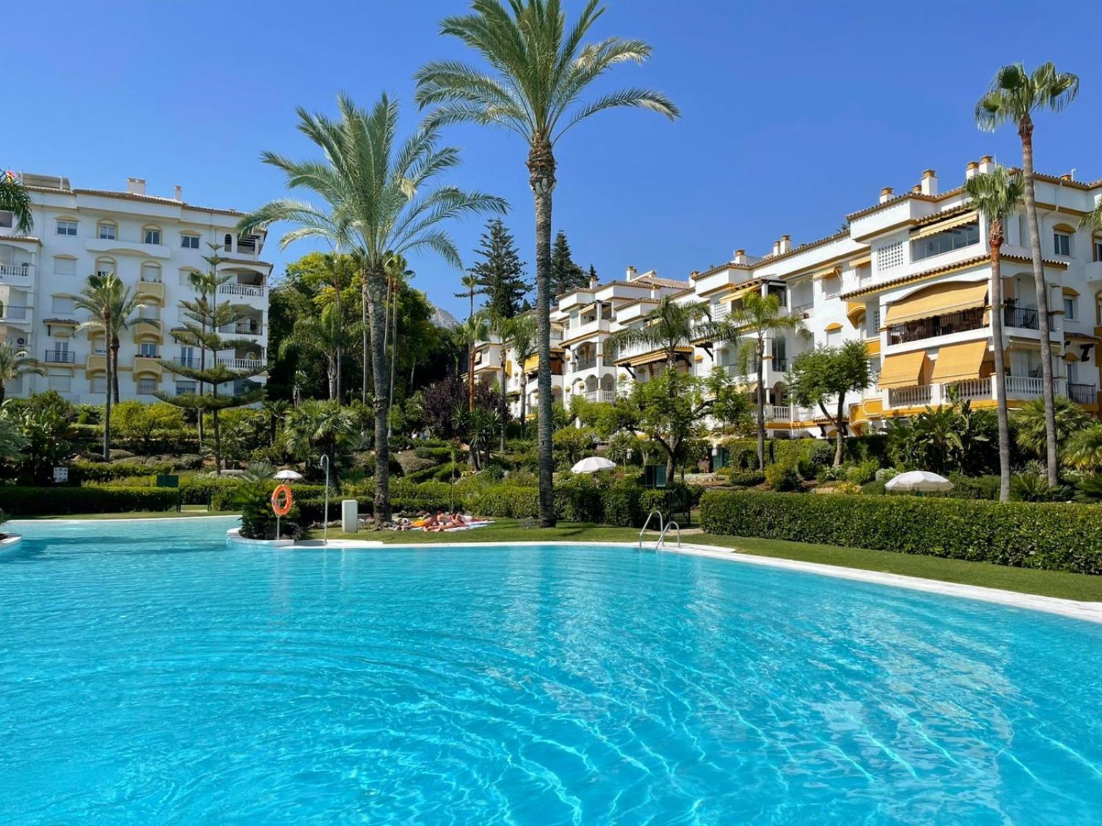 Apartamento Chez Elo Ii. 3 Dorm. 3 Bedroom - Marbella. Milla De Oro. Marbella