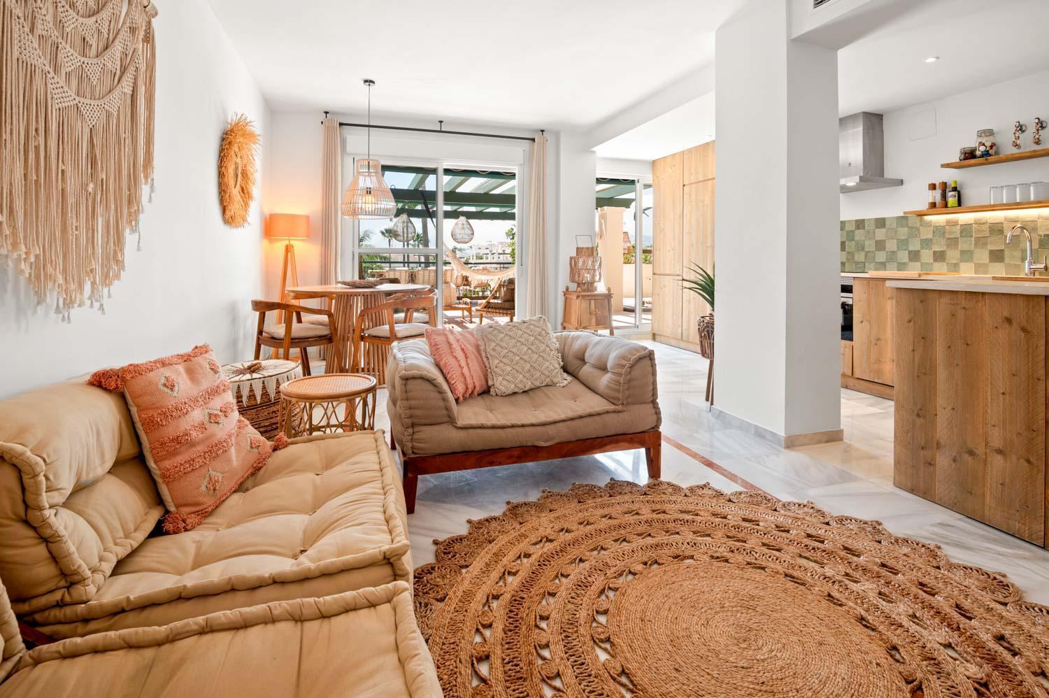 Stayatsas Luxe App Vlakbij Strand, 80 M2 Terras, Grote Zwembaden *