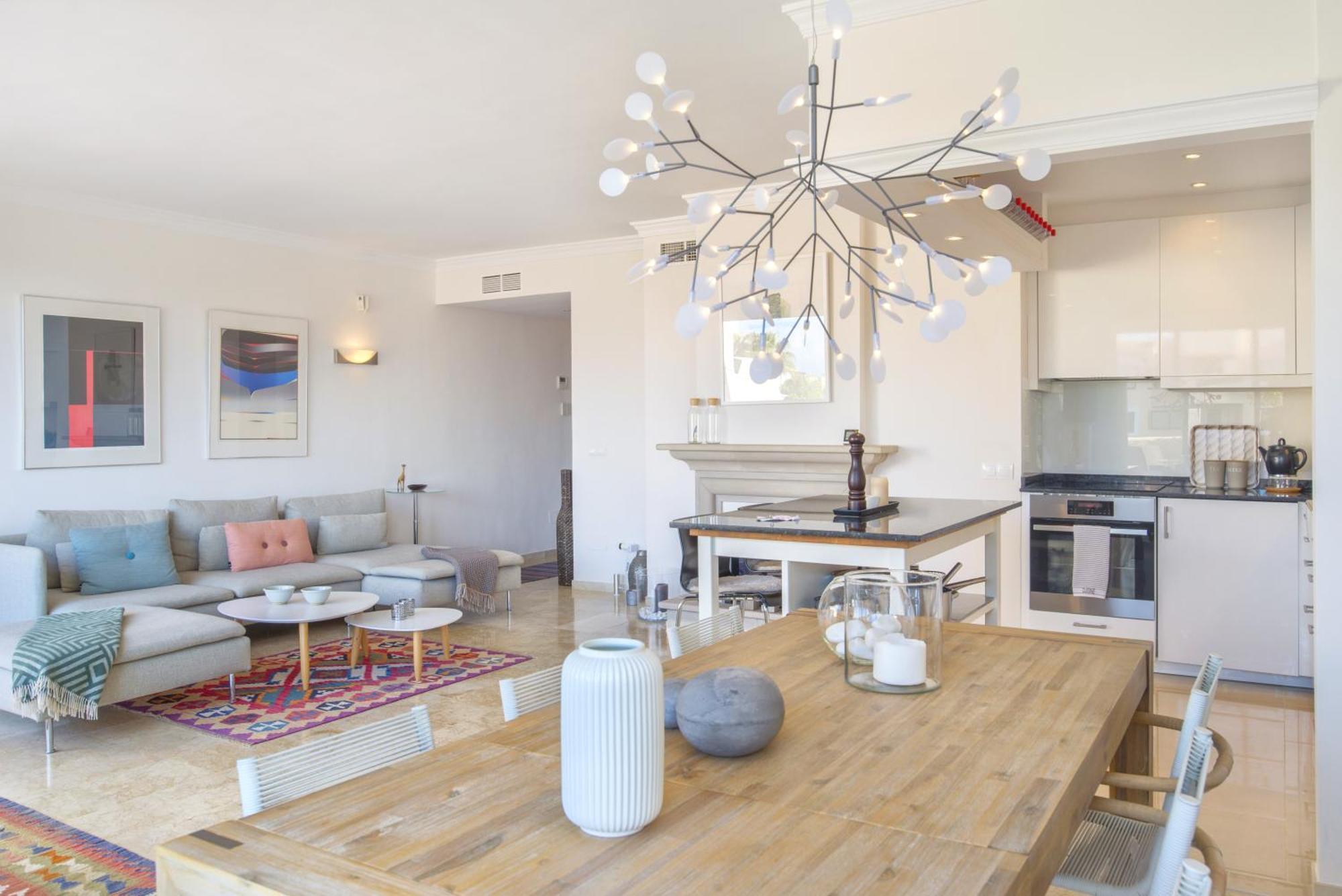 Casa Valdor, Elviria, Marbella, Costa Del Sol Apartment *