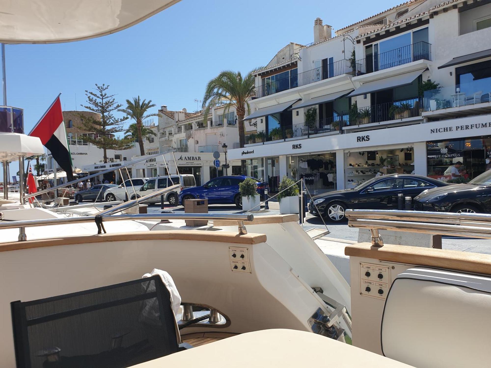 Botel Super Yacht Located In Puerto Banus *