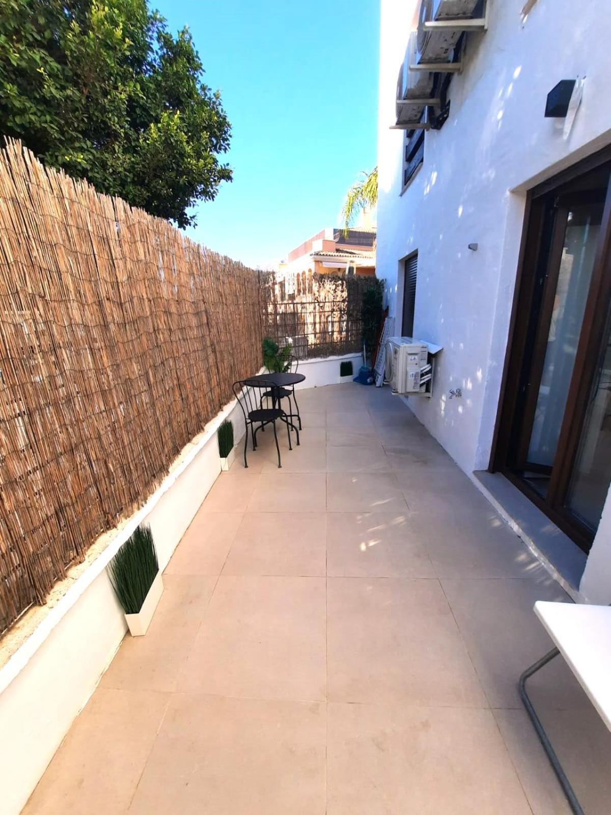 Happy Travel La Maestranza 5a Apartment Marbella