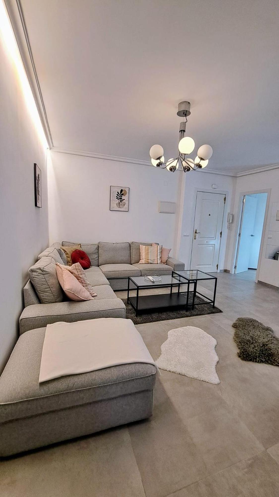 Happy Travel La Maestranza 5a Apartment