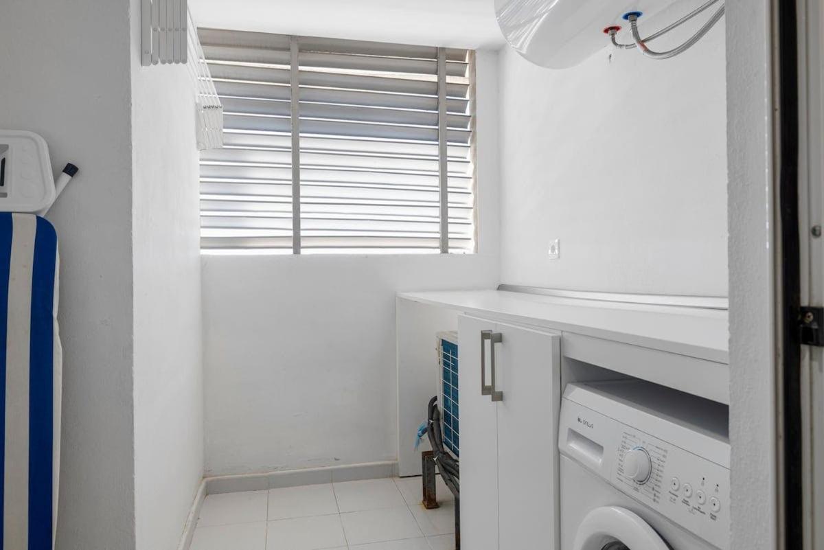 Apartamento Puerto Banús Con Parking & Piscina. *