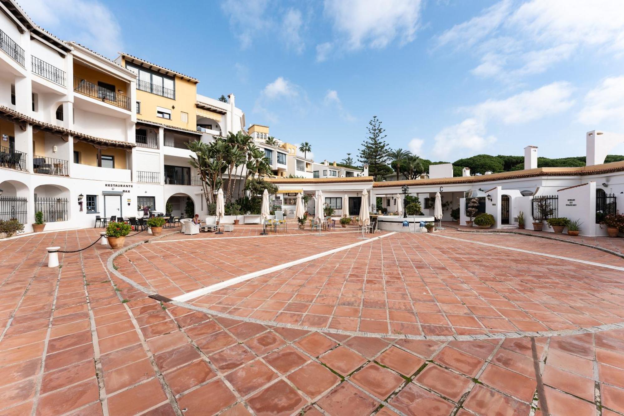Mi Patio, Port Of Cabopino Apartment Marbella