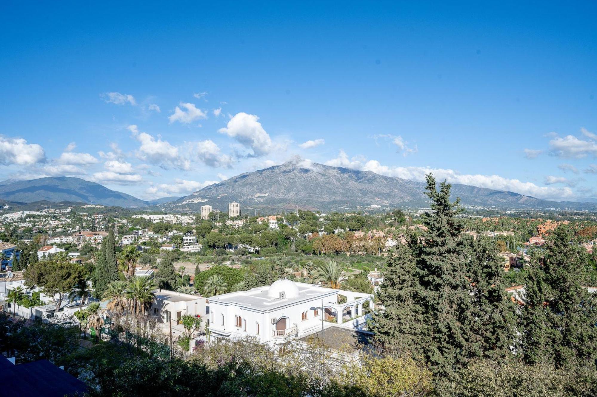 Apartment Takvaning Med Promenadavstand Till Puerto Banus Och Havsutsikt *