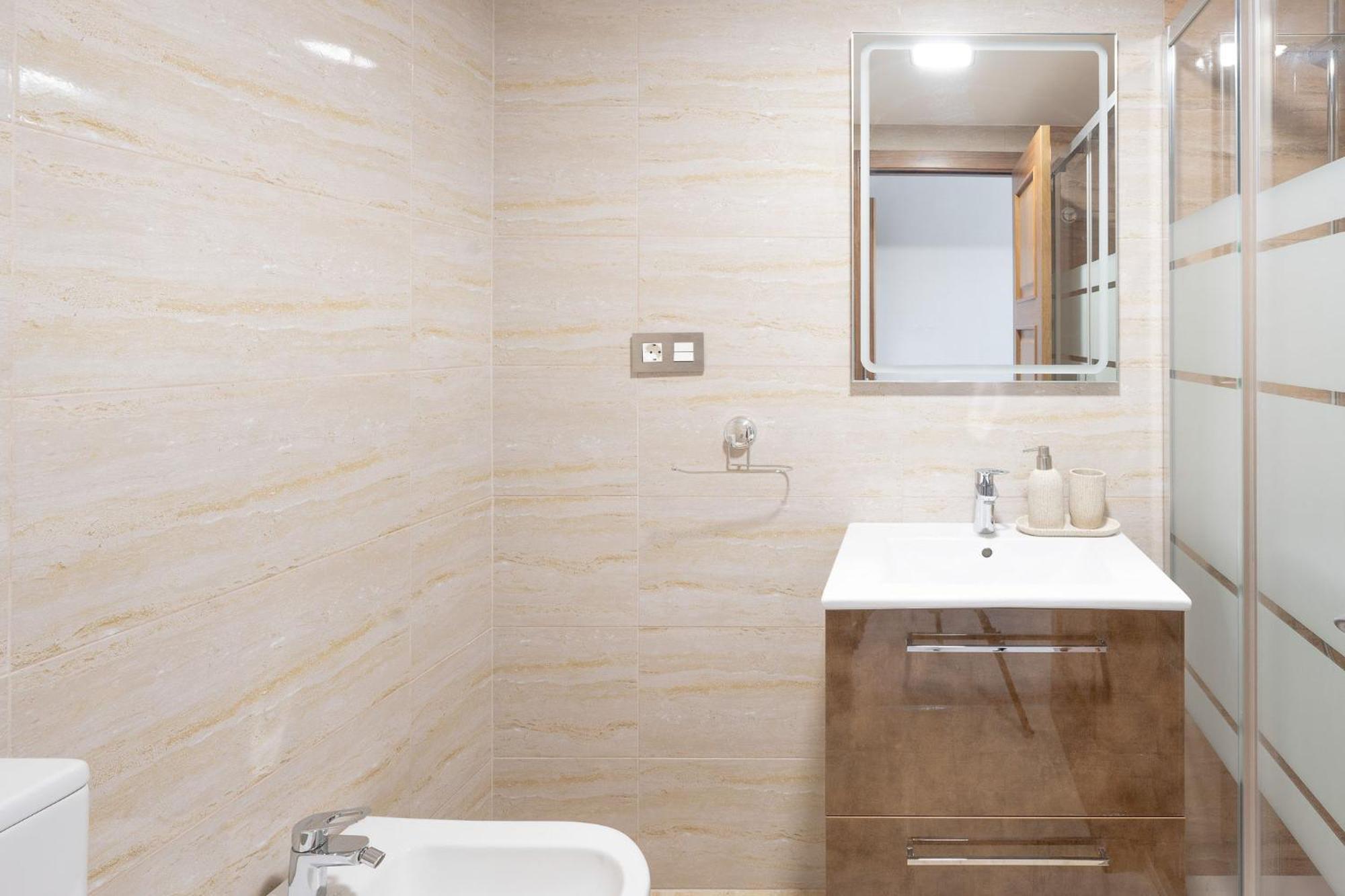 Apartment Takvaning Med Promenadavstand Till Puerto Banus Och Havsutsikt