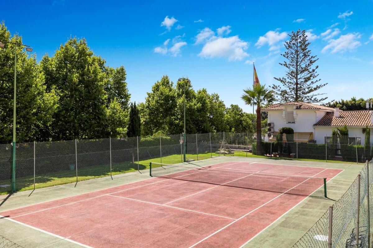 Fabulous One Bedroom Flat With Pool At The Golden Mile Apartment *
