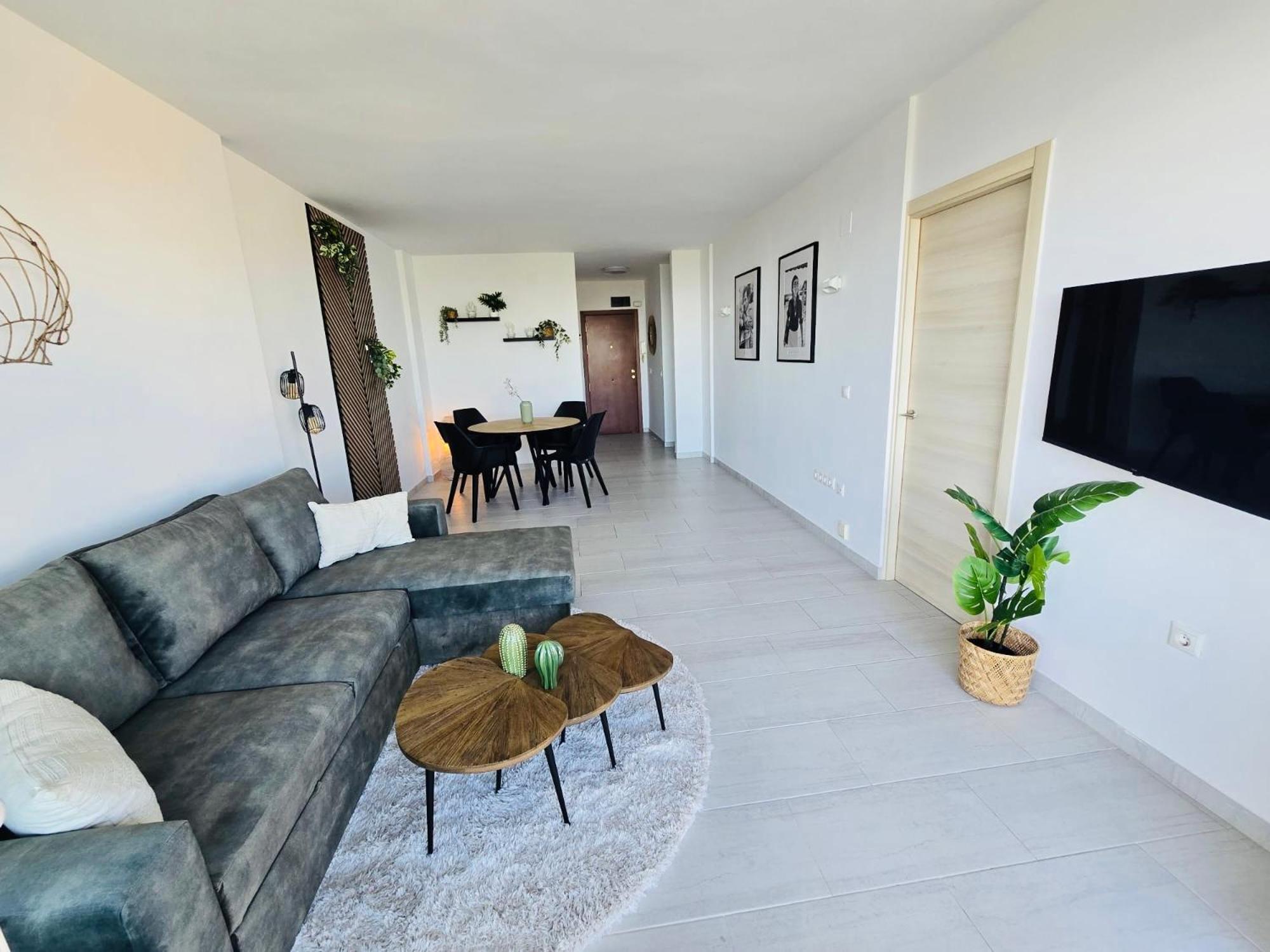 Center Walking Distance And Plaza De Naranjos Apartamento *
