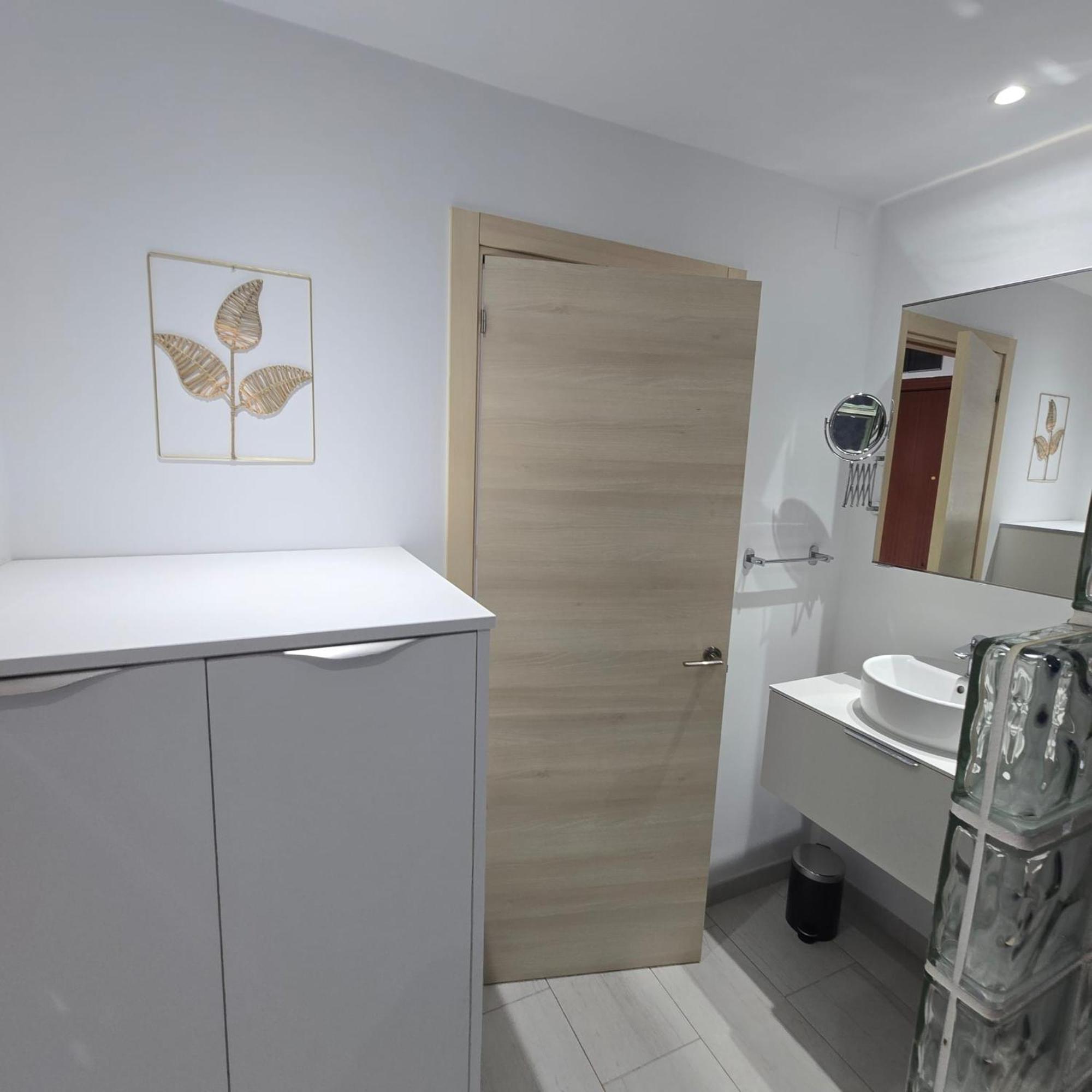 Apartamento Center Walking Distance And Plaza De Naranjos *