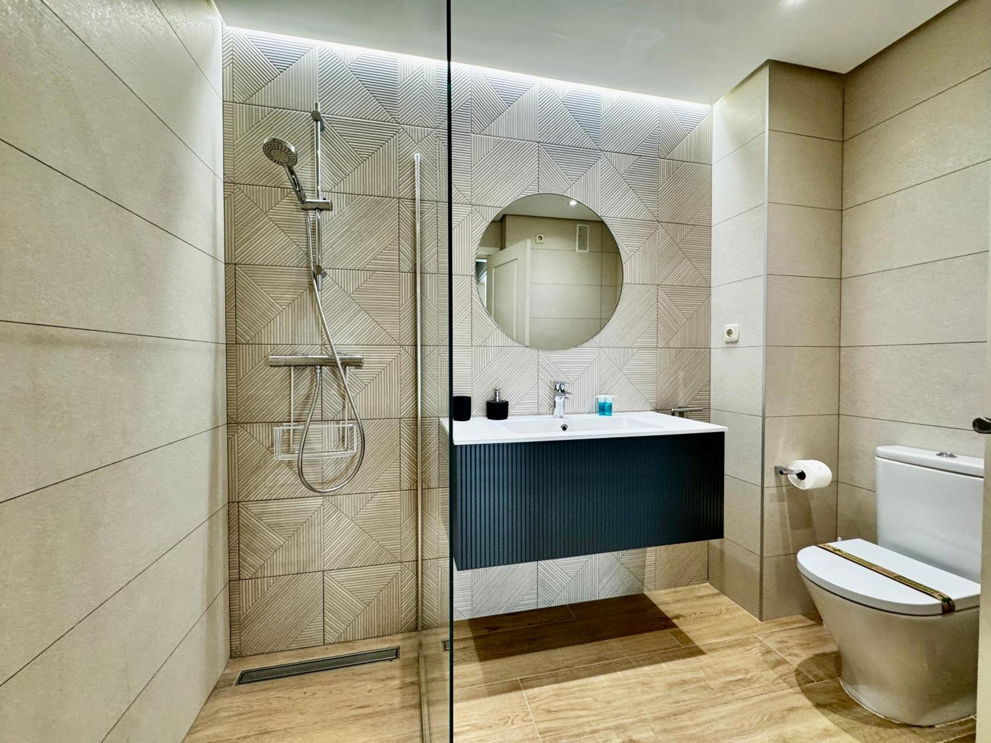 Rs 12 Ii Luxury Center Of - Eaw Homes Apartment Marbella