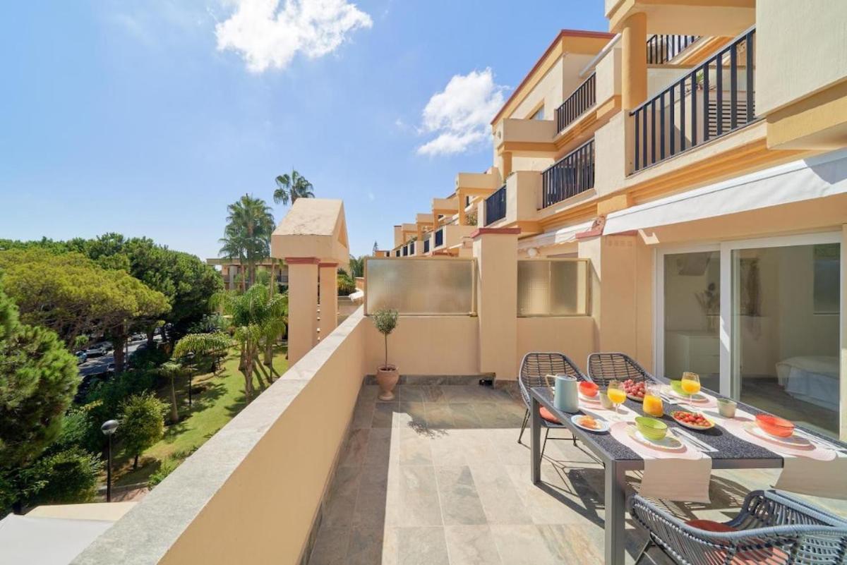 Oleholidays 422 Romana Playa Junto A La Playa Apartment *