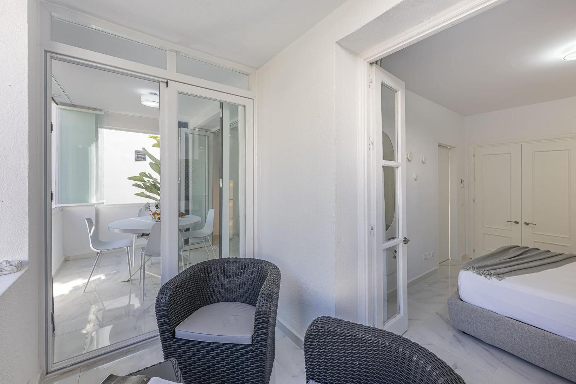 Apartment Blukai And Pool With Private Parking *