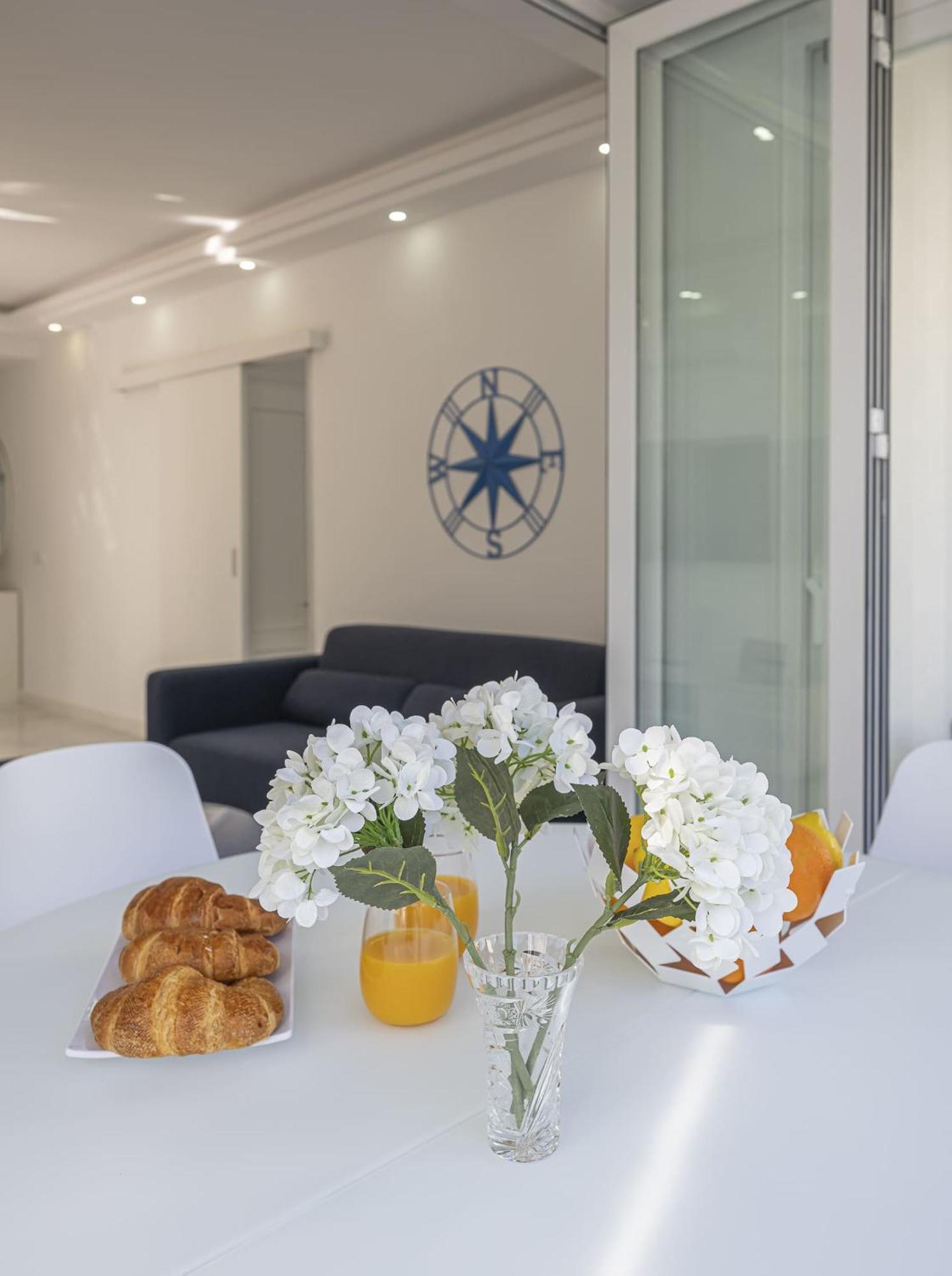 Blukai And Pool With Private Parking Apartment *