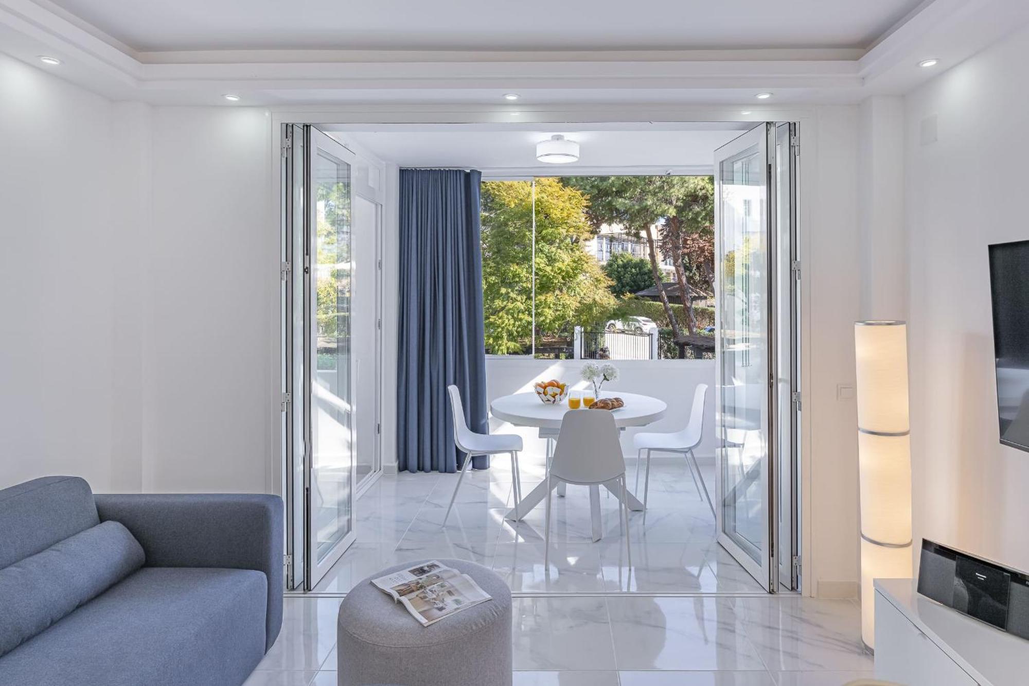 Blukai And Pool With Private Parking * Marbella