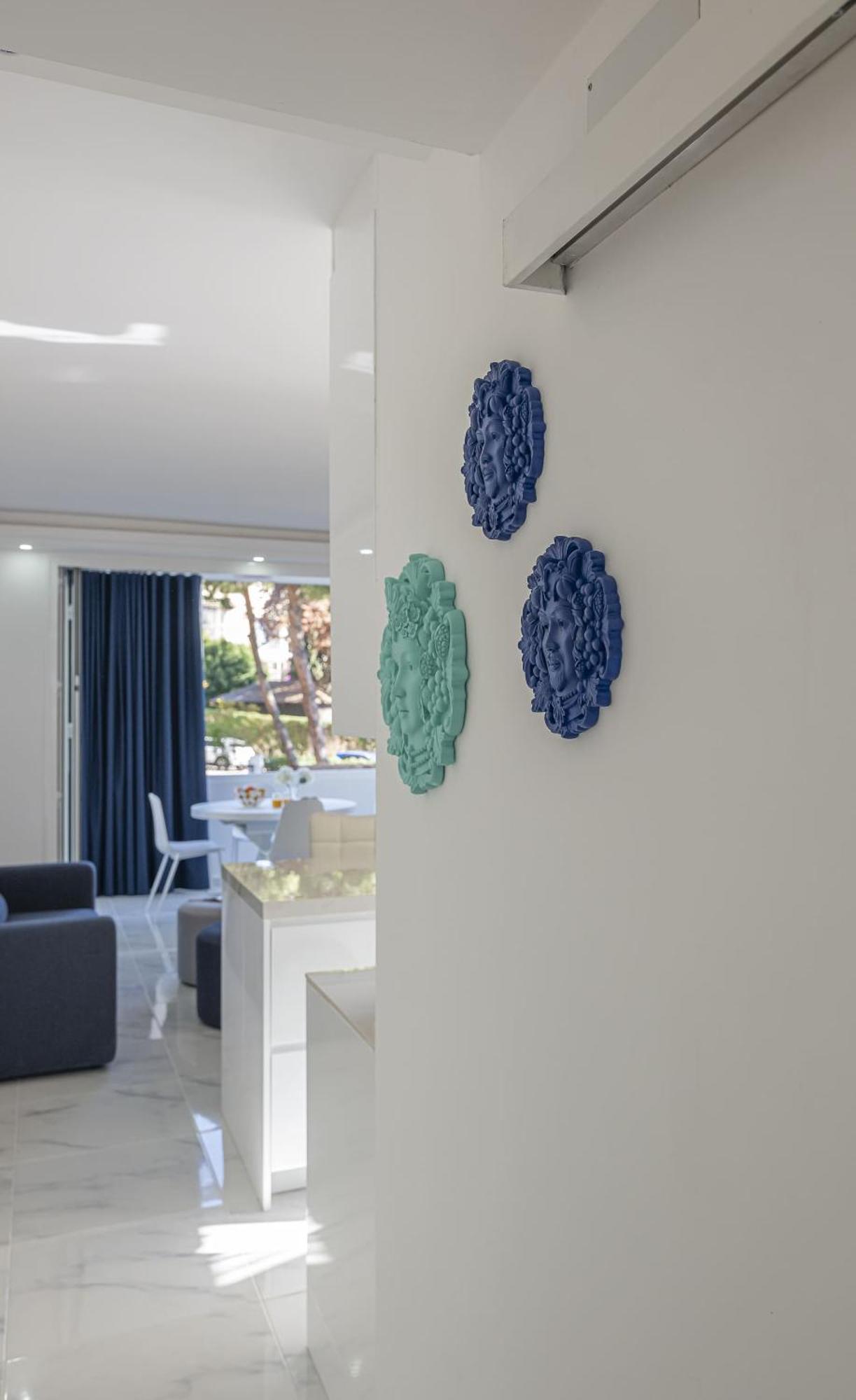 Blukai And Pool With Private Parking Apartment Marbella