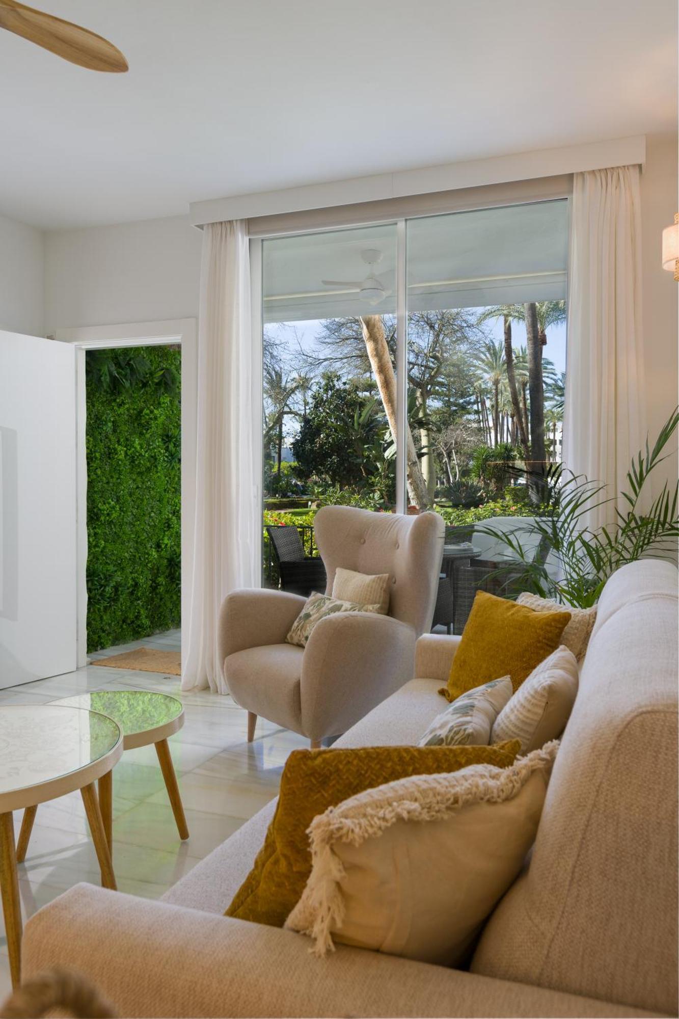 Apartamento Urb, La Alcazaba 614 Y 642 Banus Marbella