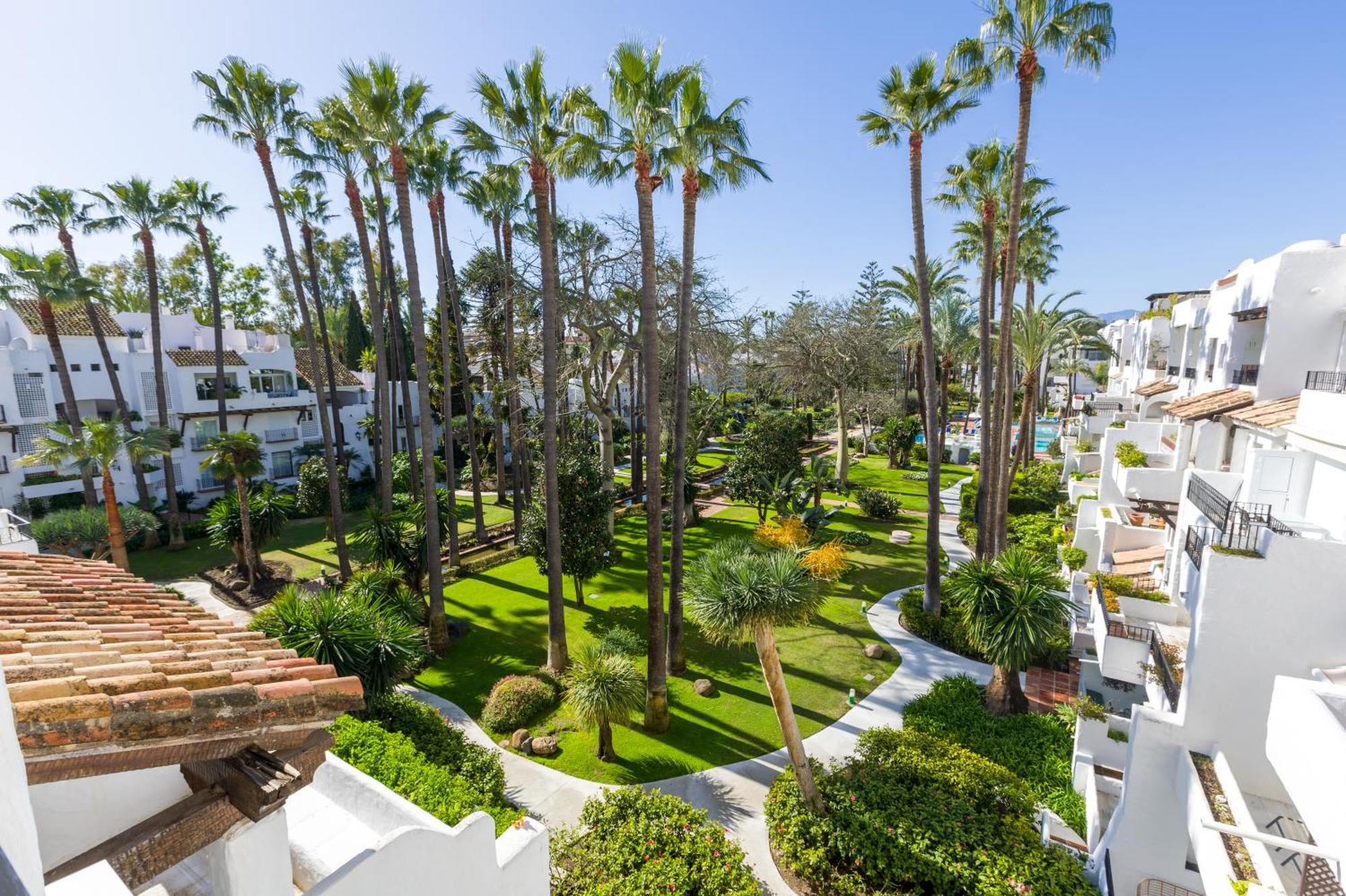 Apartamento Urb, La Alcazaba 614 Y 642 Banus *