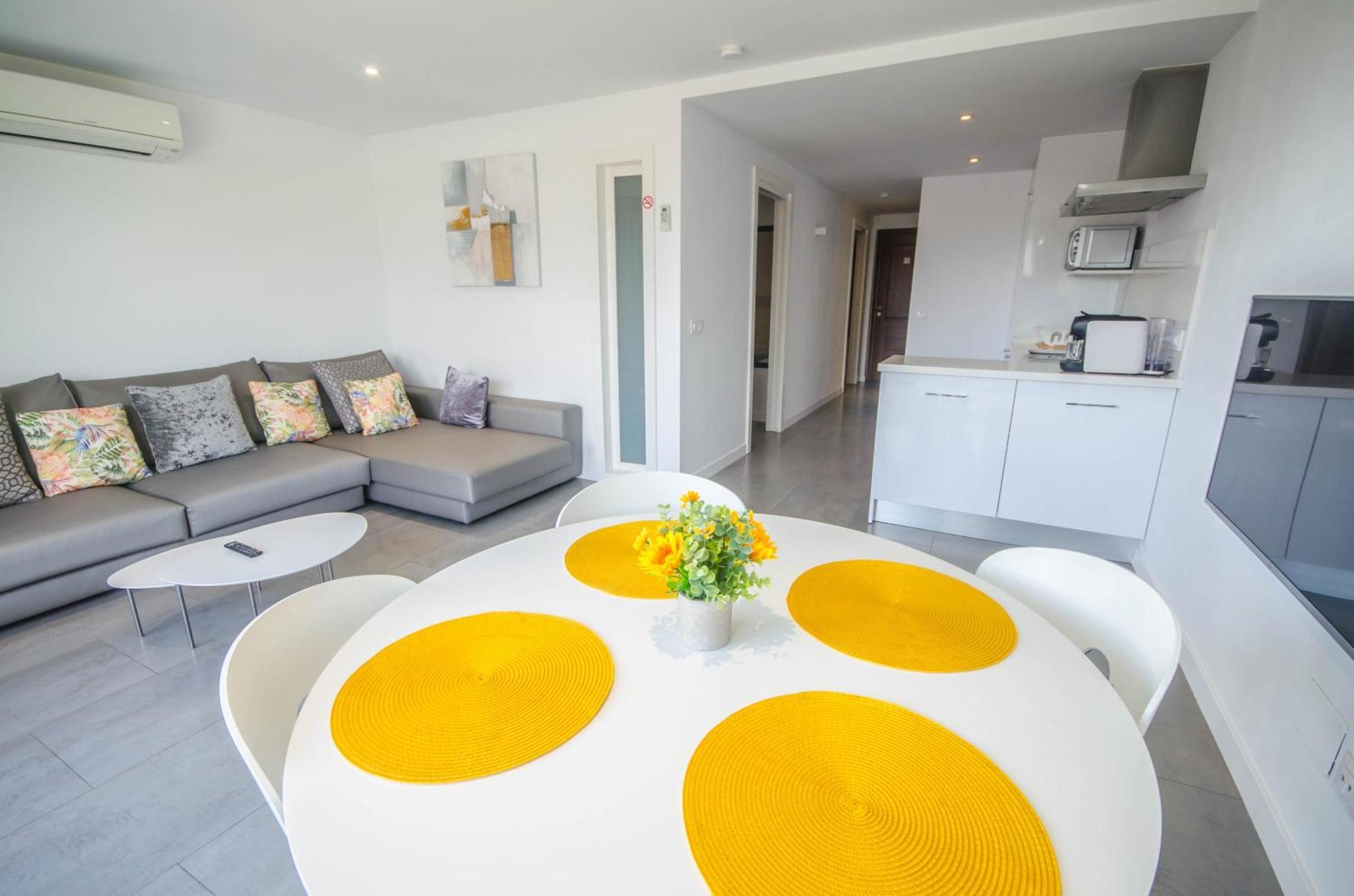 Paraiso Banus - Coastal Retreat Near The Apartment