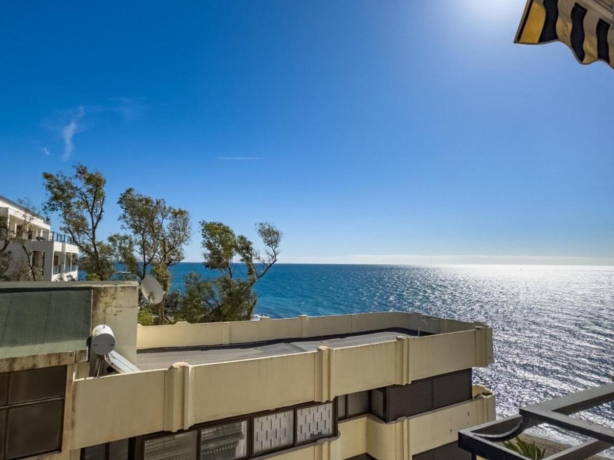 Mediterraneo 6 9 Charming Beachfront 1bedroom With Stunning Sea Views
