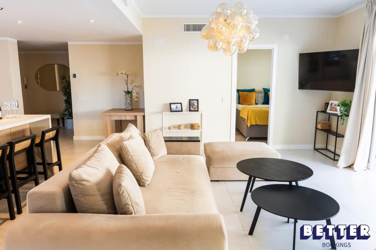 Luxurious Near Puerto Banus - Hot Tub