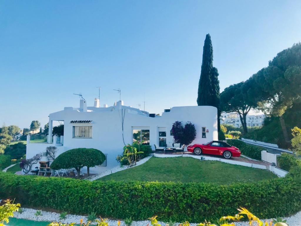 Amazing & Luxurious Golf,sea,lake,mountain View In Puerto Banus Pousada