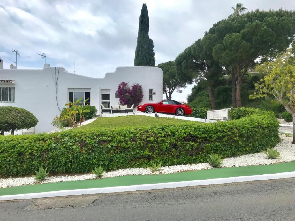 Amazing & Luxurious Golf,sea,lake,mountain View In Puerto Banus Pousada