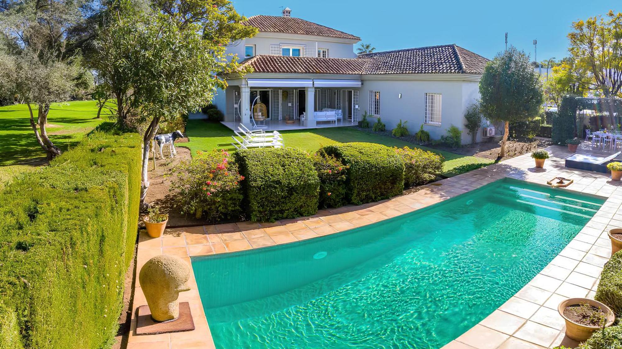 Villa Vacation I Guadalmina Golf Front Villa, Private Pool, Close To The *