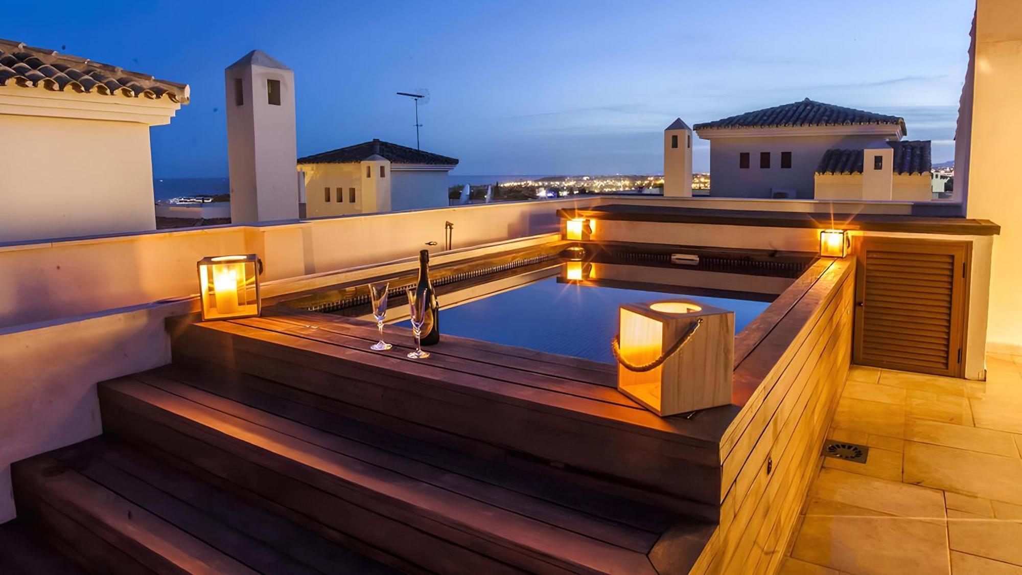 Apartment Vacation Marbella: Private Heated Pool Retreat Near Puerto Banus