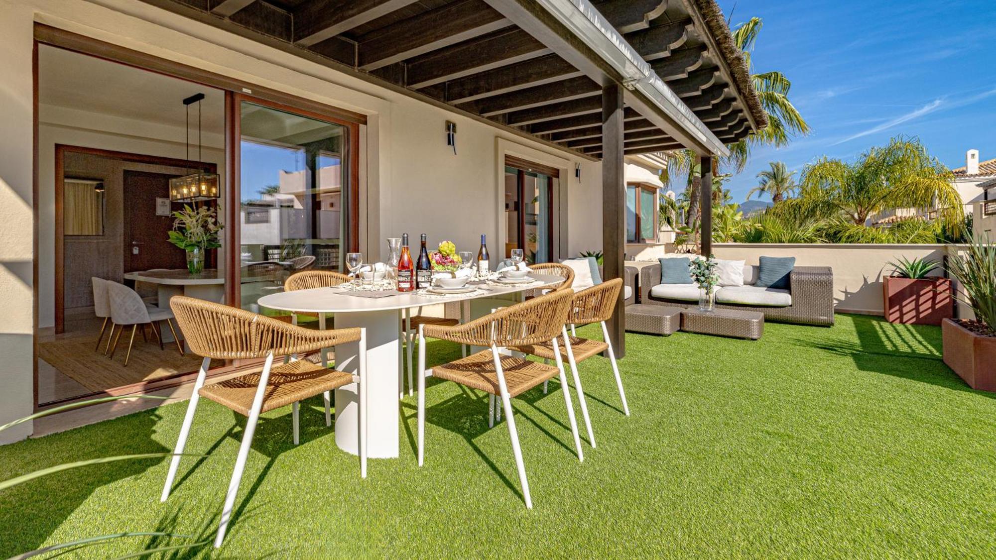 Vacation Marbella: Private Heated Pool Retreat Near Puerto Banus *