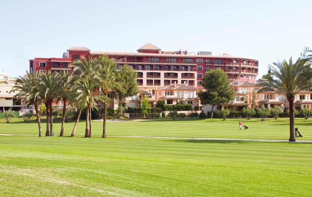 Barcelo Hotel 4*