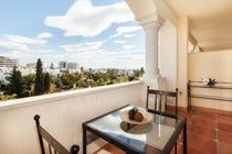 Guadalpin Suites Hotel 3*