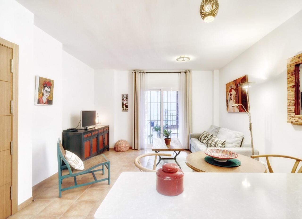 Apartment Old Town Near The