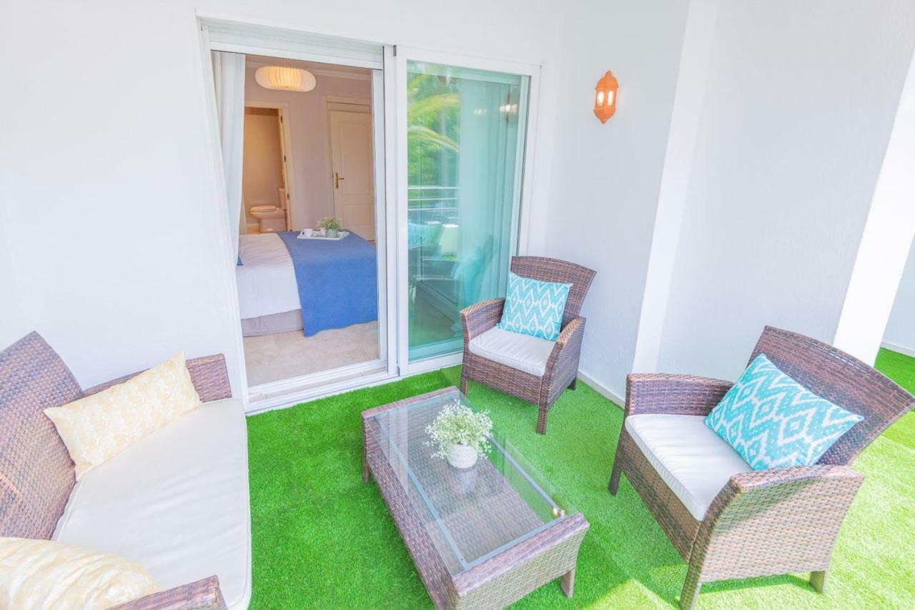Terrazas De Banus Sunlit Retreat, Walk Everywhere! *