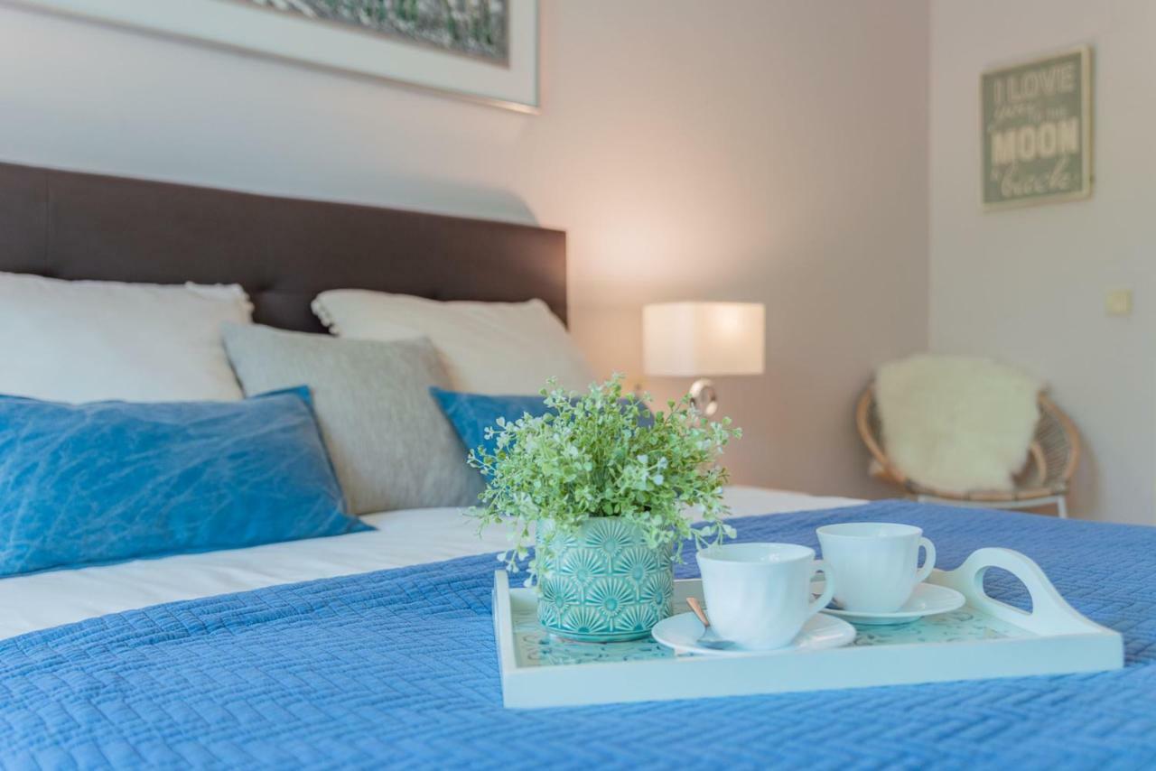Terrazas De Banus Sunlit Retreat, Walk Everywhere! * Marbella