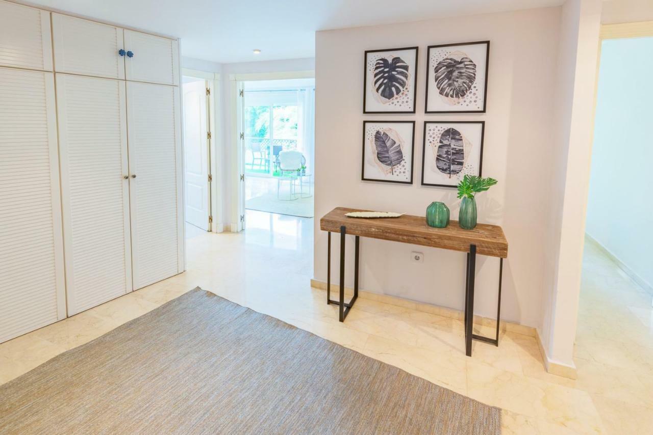 Terrazas De Banus Sunlit Retreat, Walk Everywhere! Apartment *