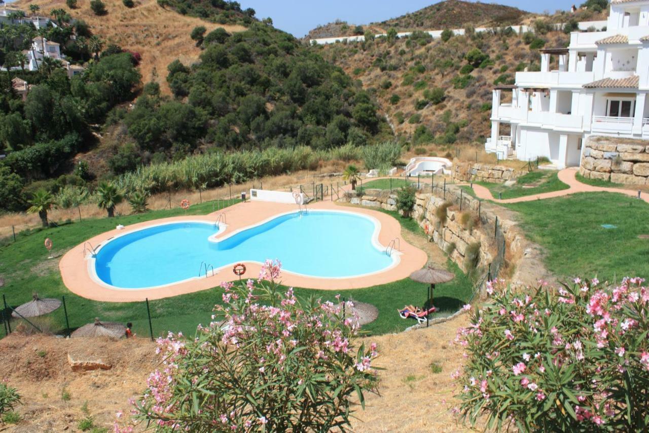 Vistas De Aloha Apartamento Marbella