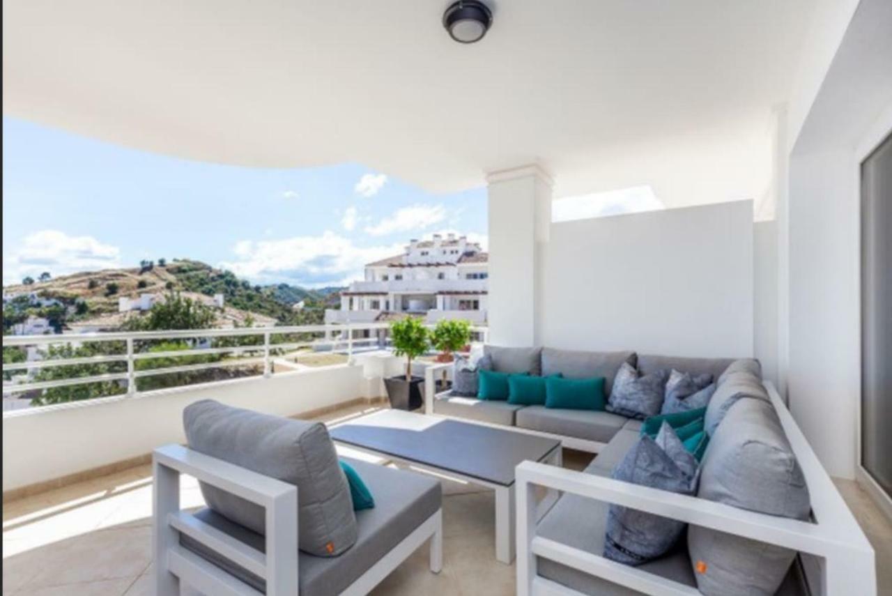 Vistas De Aloha Apartamento Marbella