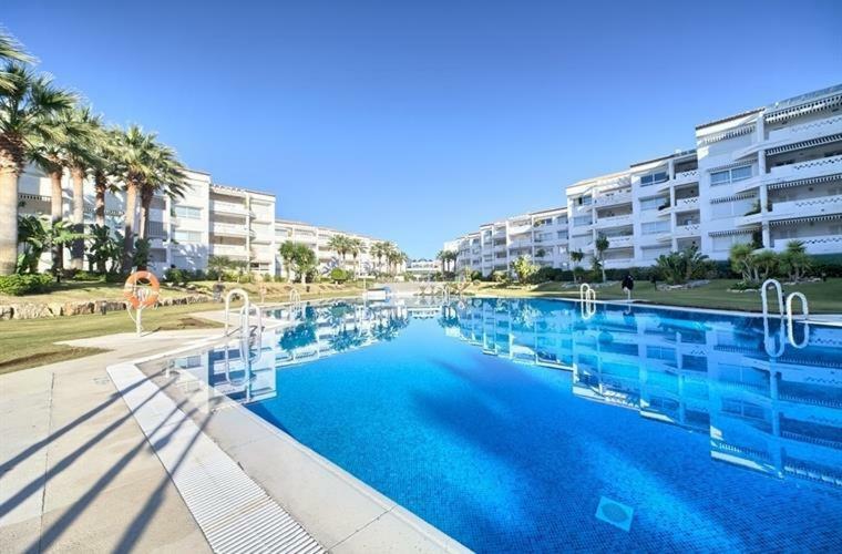 Front In Puerto Banus