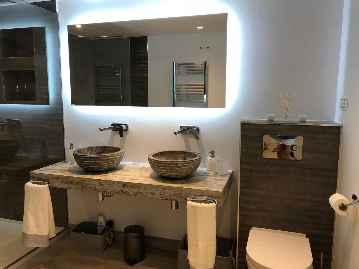 Apartment Luxury In La Isla, Puerto Banus