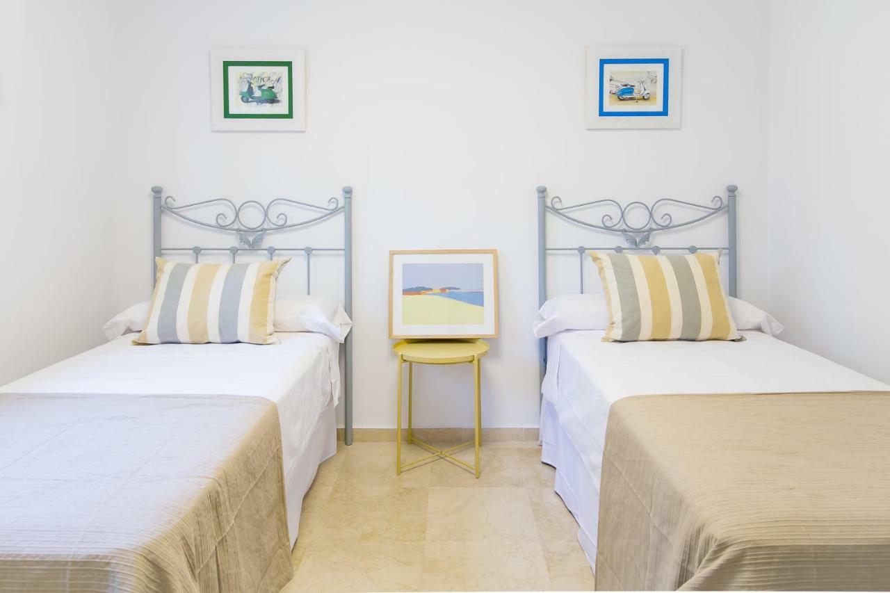 Gala Placidia Golden Mile Apartment