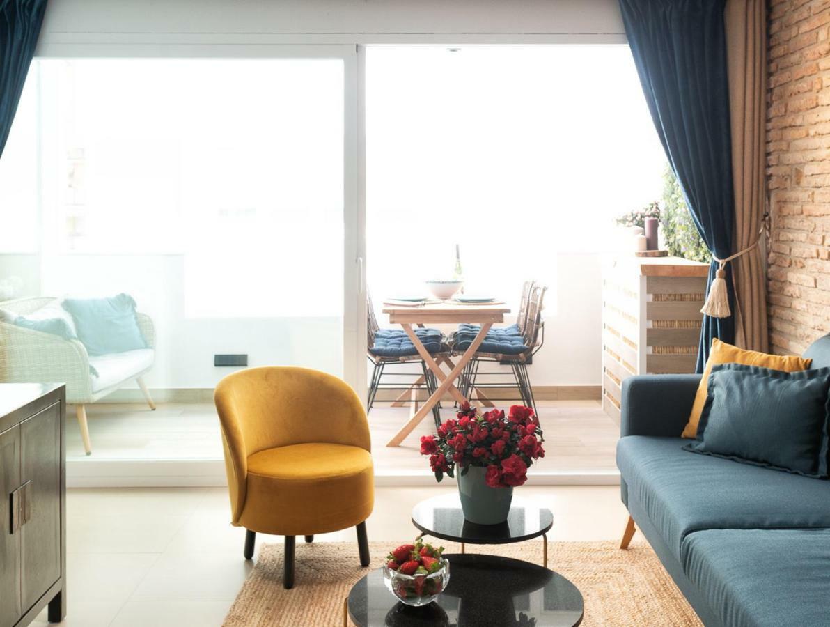 First Line Apartment