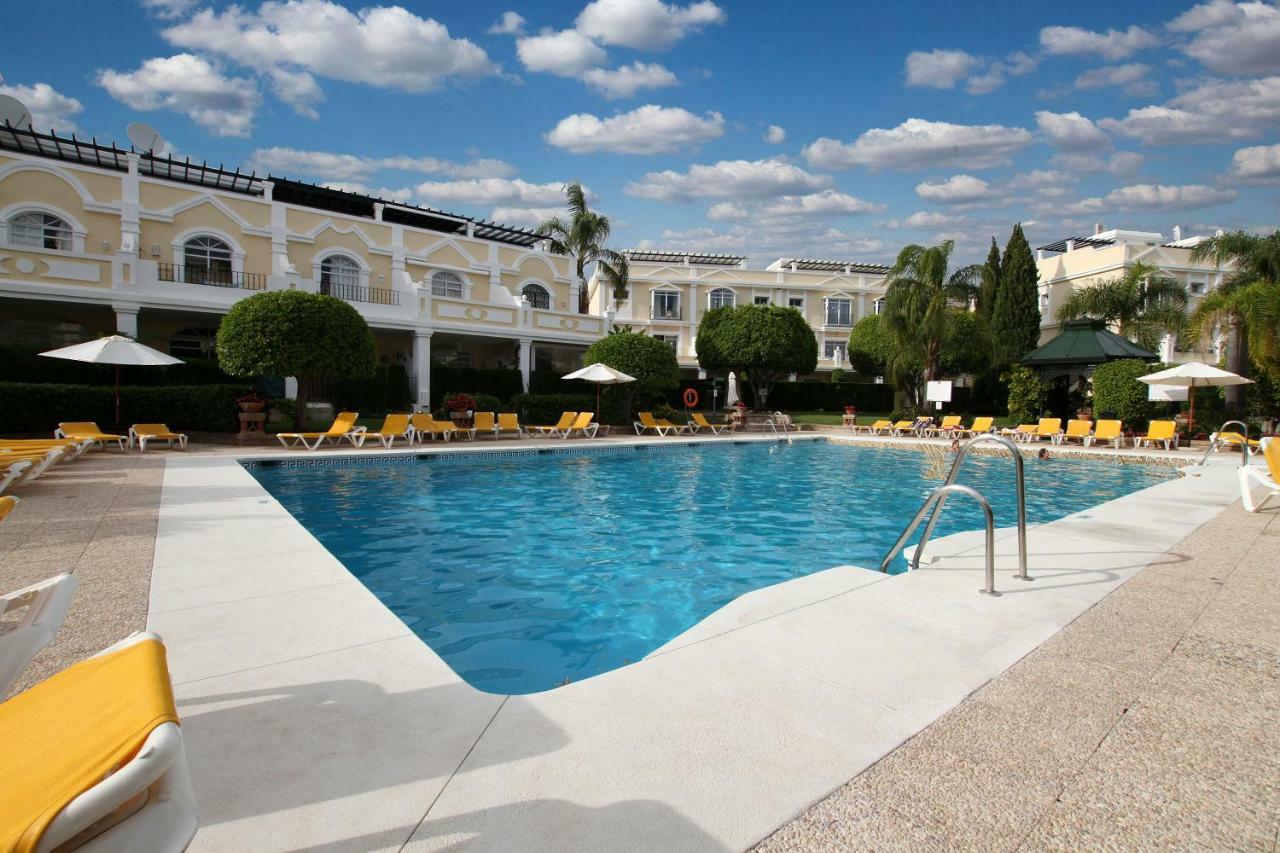 Spacious 2 Bed Duplex In Aloha Gardens Close To Puerto Banus Apartment Marbella