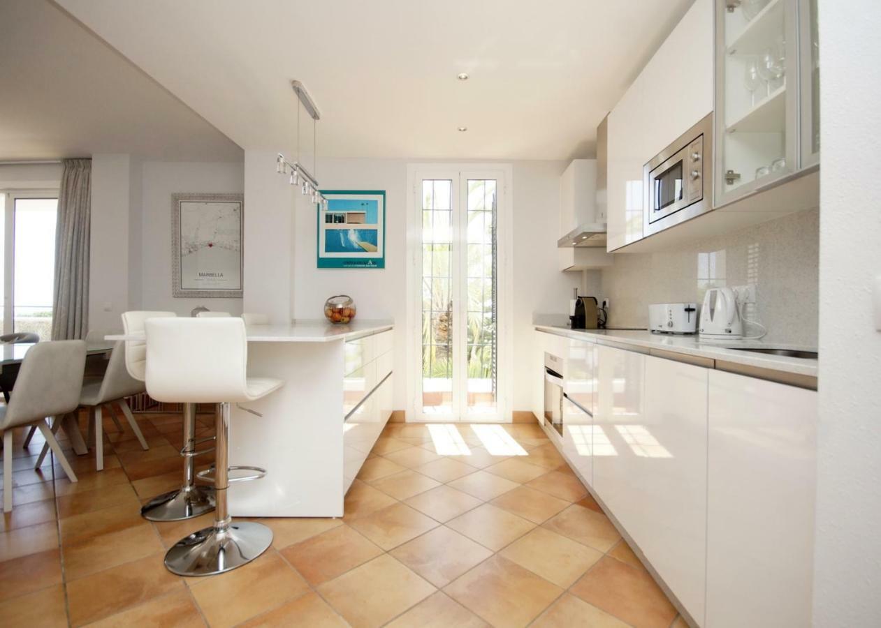 Jardines De Golondrinas With Sea Views Apartment Marbella