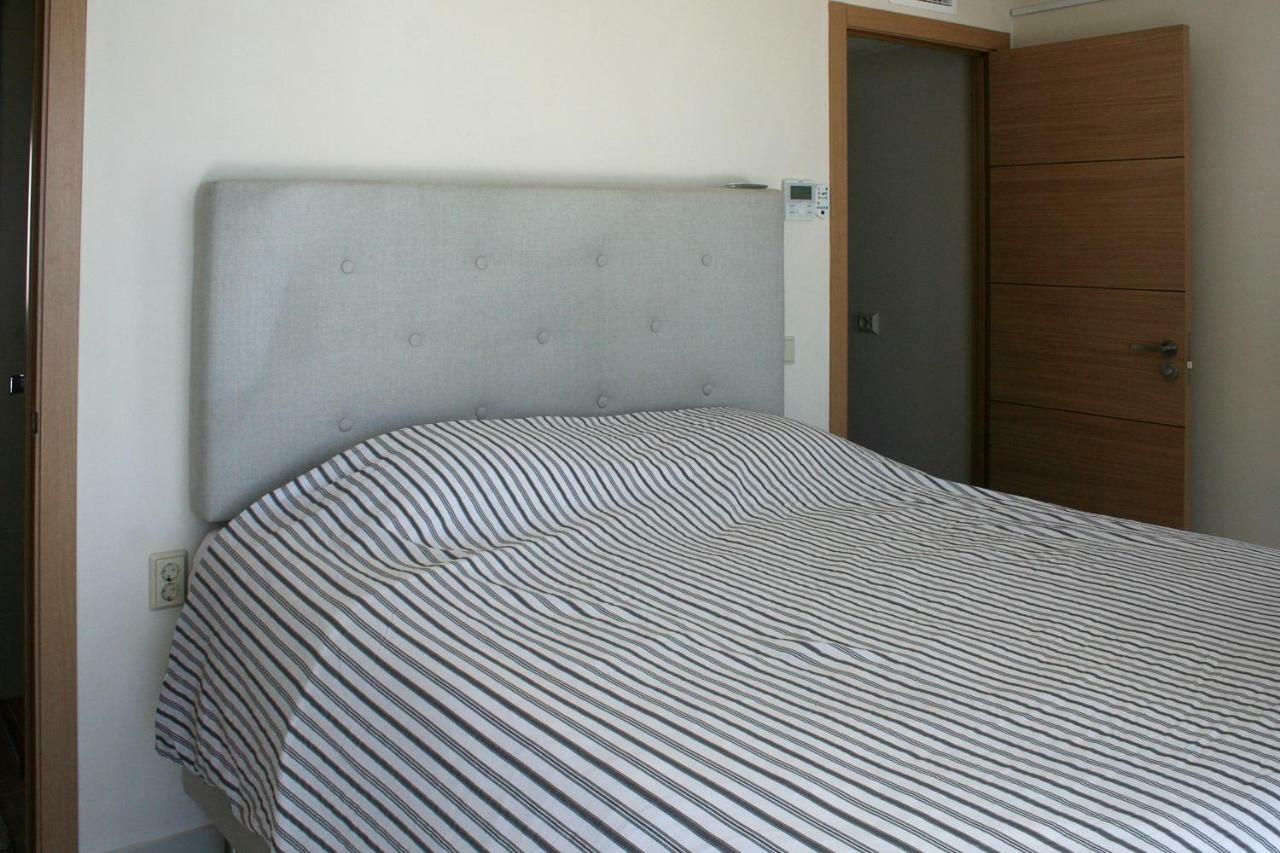 First Line Duplex Puerto Banus Sleeps 8 People Apartment *