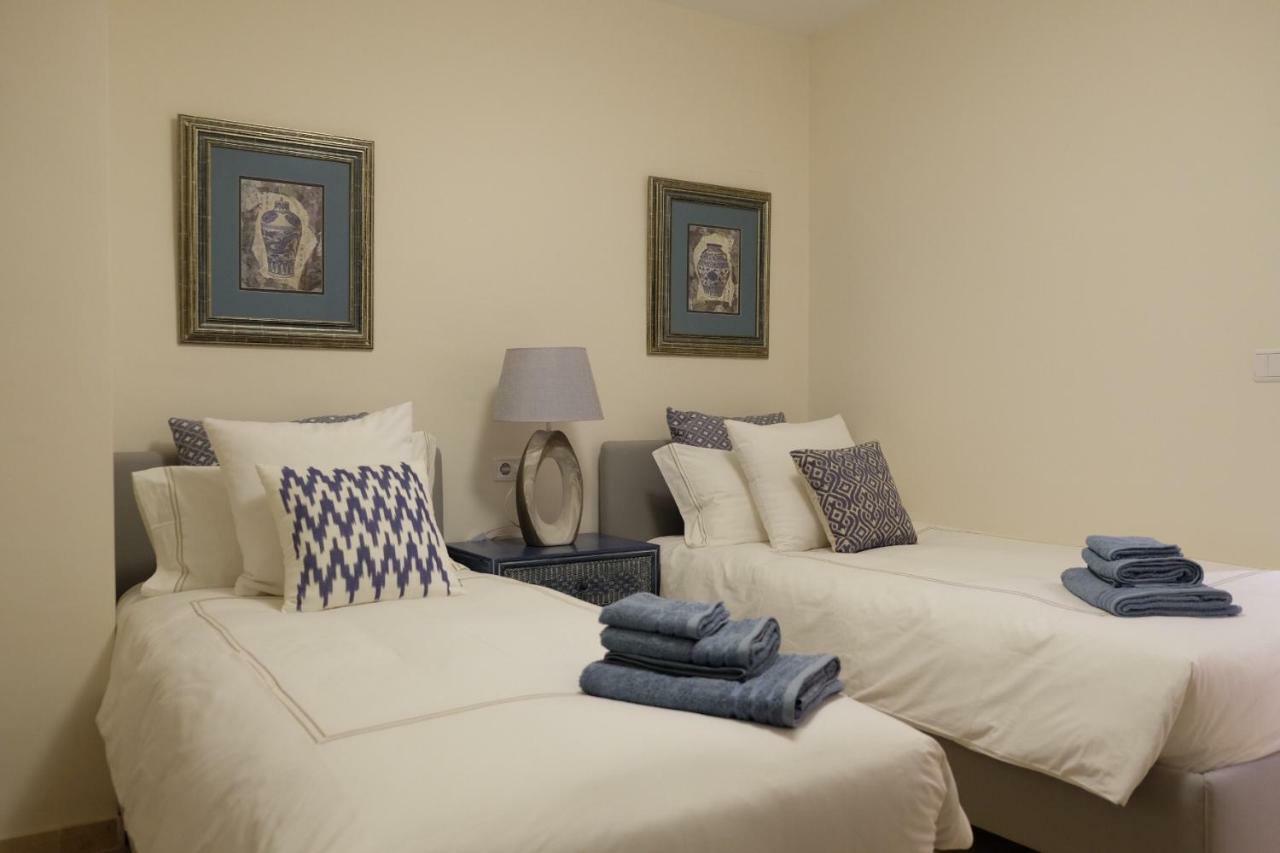 Luxury Modern With Terrace, Pool And Garage! Apartamento Marbella