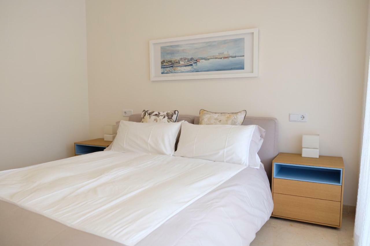 Luxury Modern With Terrace, Pool And Garage! Apartamento Marbella