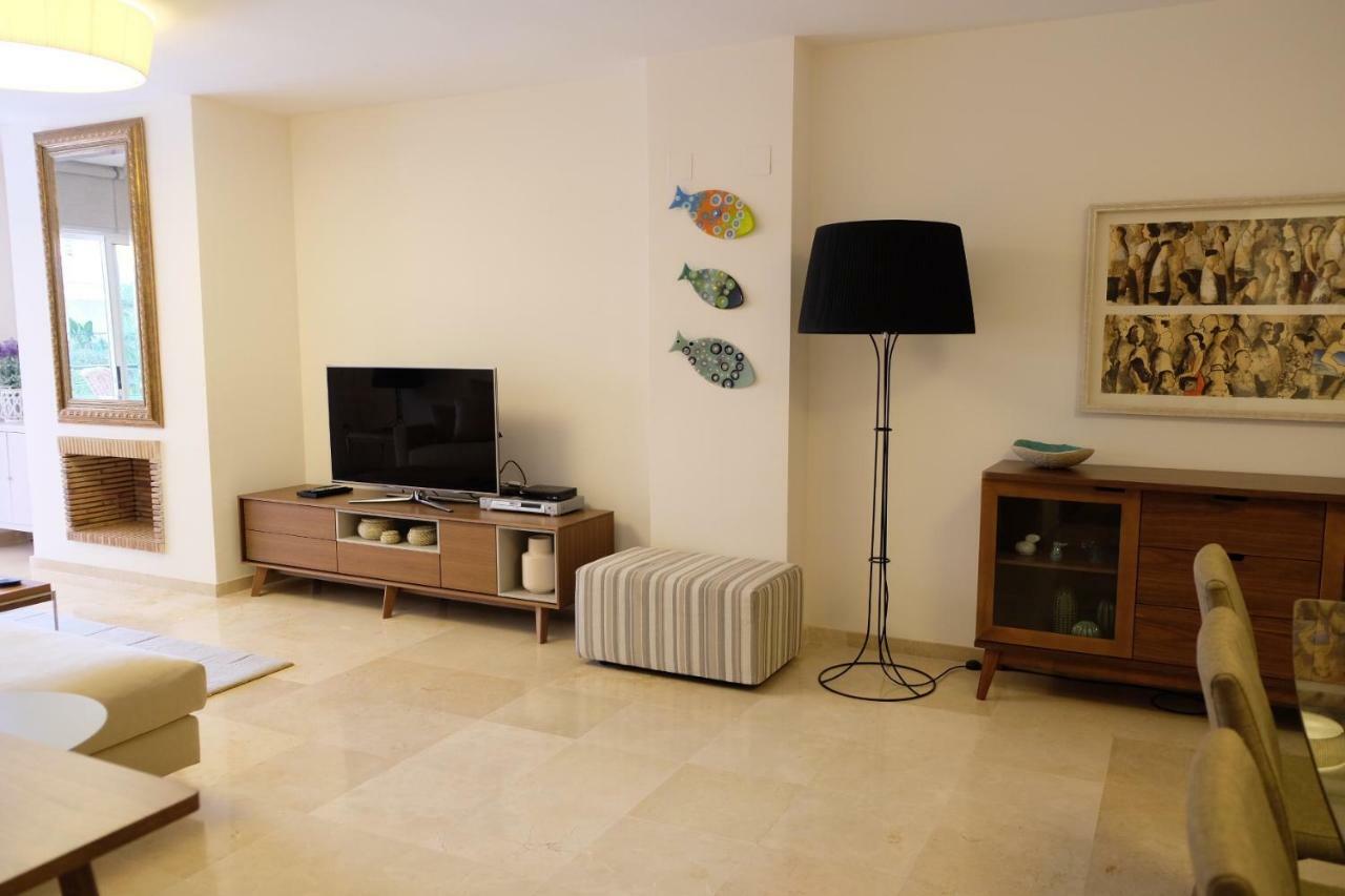 Luxury Modern With Terrace, Pool And Garage! * Marbella